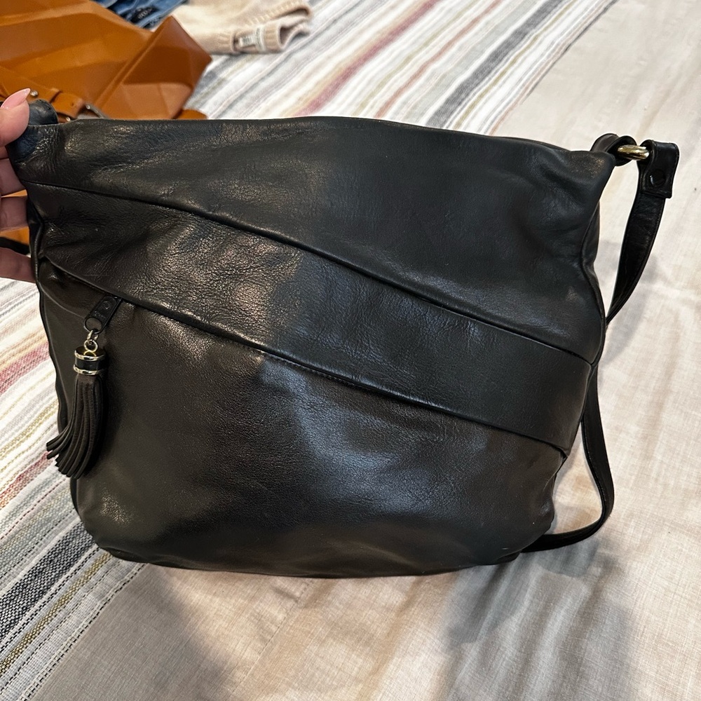 Giani Bernini Black Leather Crossbody Bag FANTASTIC CONDITION